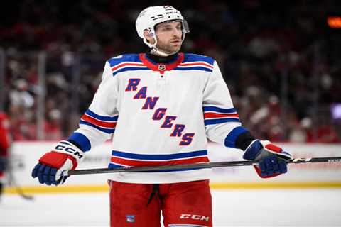 Low-cost trades send Islanders message — and give them an added benefit