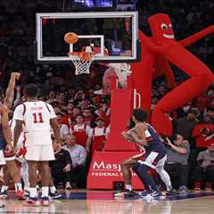 St. John’s fans did their part — and more — during electrifying UConn win