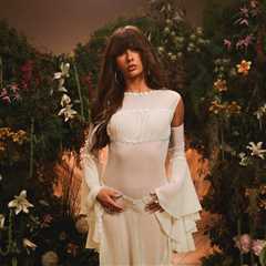 Radio Didn’t Hesitate on Ella Langley’s ‘Choosin’ Texas’