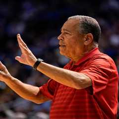 theScore Bet bonus code NPNEWS: Get a bet reset up to $1,000 for Houston vs. Iowa State