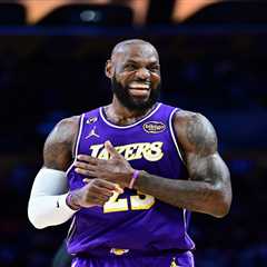 LeBron James reveals sweet vice he sacrificed to start Lakers season