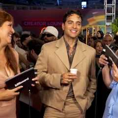 Maluma Reveals Why He Got Rid of His Beard, On Performing “1+1” With Kany García | Premio Lo..