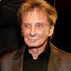 Barry Manilow Reschedules Concerts Amid Rehab From Lung Cancer Surgery