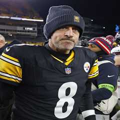 Steelers leaving door ‘open’ for Aaron Rodgers’ return as free agency nears