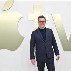 Jon Hamm Tells Seth Meyers He Loves Being Bad Bunny’s Hype Man: ‘I Defy You To Find Someone Having..