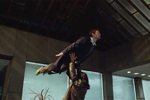 Harry Styles’ ‘Aperture’ Deconstructed: These Sonic Characteristics Helped the Song Hit No. 1 on..