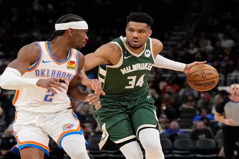 Giannis Antetokounmpo staying with Bucks at NBA trade deadline