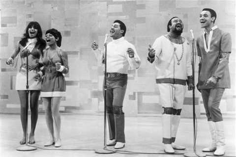 The 5th Dimension’s 15 Best Hot 100 Hits: Critic’s Picks