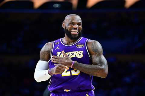 LeBron James reveals sweet vice he sacrificed to start Lakers season
