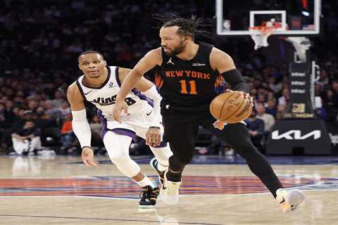 Jalen Brunson hopes Knicks ‘do right by me’ after he ‘sacrificed’ on team-friendly contract..