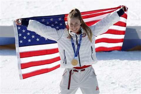 Golden Game Recognize Golden Game: Taylor Swift Had The Perfect Response to U.S. Skier Mikaela..