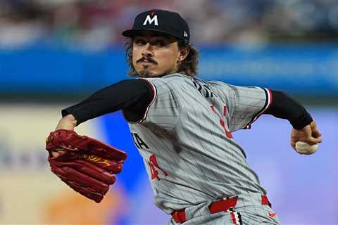 Twins ace Joe Ryan undergoing MRI exam in injury concern that could have WBC implications