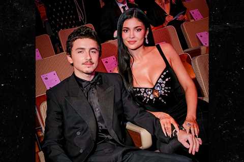 Timothée Chalamet and Kylie Jenner Turn BAFTAs Into Romantic Date Night