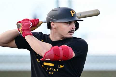 Pirates mega-prospect Konnor Griffin hits two home runs in spring breakout