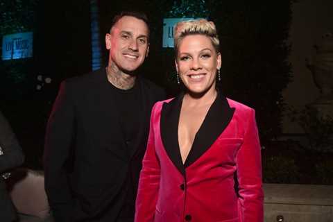 Pink Shuts Down ‘Fake’ Reports That She & Husband Carey Hart Separated: ‘Trash News’