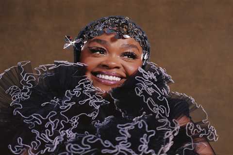 Jill Scott’s ‘To Whom This May Concern’ Debuts In Top 10 on 7 Billboard Album Charts