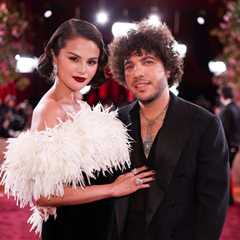 Oh Toe She Didn’t!: Selena Gomez Kisses Benny Blanco’s Foot After Viral Dirty Soles Incident