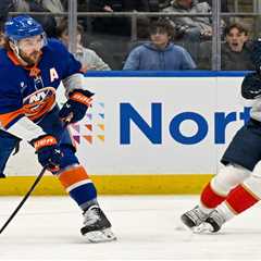 Jonathan Drouin, Ryan Pulock questionable for Islanders’ matchup with Ducks