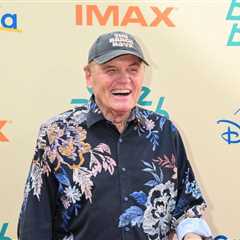 Longtime Beach Boys Member Bruce Johnston Retiring From Touring After Six Decades