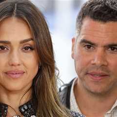 Jessica Alba Splitting Residuals With Ex Cash Warren In Divorce Deal