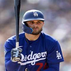 Dodgers pick Alex Freeland over Hyeseong Kim for final roster spot