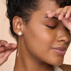 Styling Lab-Grown Diamond Earrings for Everyday Diamond Jewelry Looks