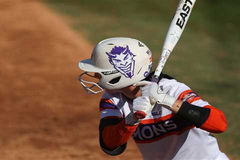 How college softball team won despite getting no-hit