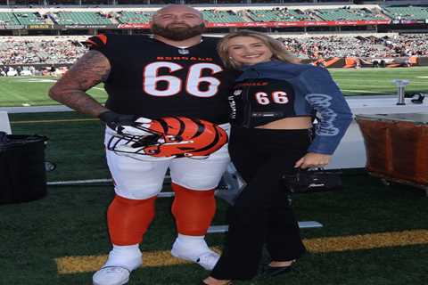 Dalton Risner’s wife breaks Bengals signing news: ‘Feeling like Adam Schefter’