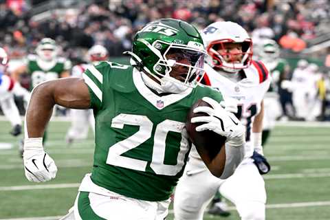 Jets make $14 million Breece Hall franchise tag decision