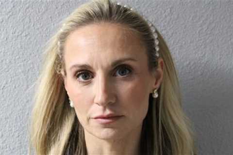 Former Louisiana Mayor Misty Roberts Registers As Sex Offender