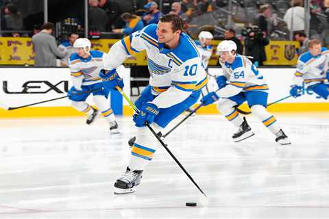 Islanders trade for Blues captain Brayden Schenn at NHL trade deadline