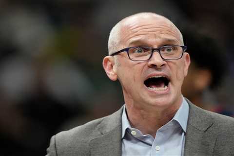 UConn’s Dan Hurley pushes back on claim that he bumped ref before latest ejection: ‘Screenshot..