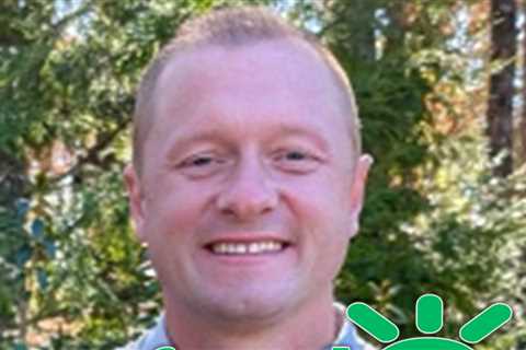 Georgia Teacher Who Died In Prank-Gone-Wrong Gets Over $483K In GoFundMe Donations