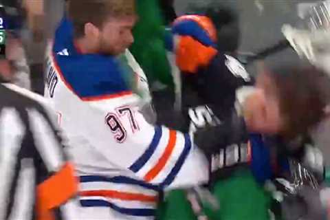 Connor McDavid Throws Punches in Rare In-Game Fight