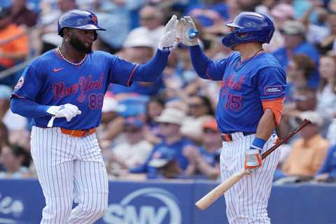 Luis Robert Jr. stays hot after late Mets spring training start