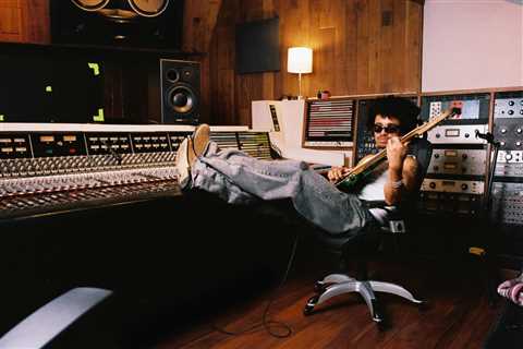 R&B/Hip-Hop Fresh Picks of the Week: Jordan Adetunji, Samara Cyn, Leven Kali & More