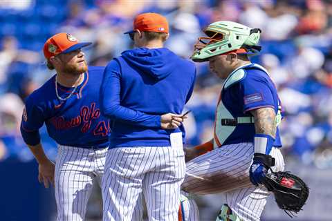 Craig Kimbrel’s velocity remains concern as Mets roster decisions loom