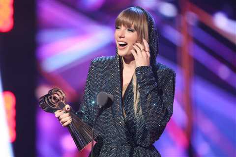 Taylor Swift Set to Appear at 2026 iHeartRadio Music Awards; John Mellencamp & Kehlani Added..
