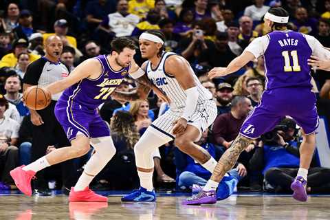 How Lakers thrived during season-defining stretch of NBA season