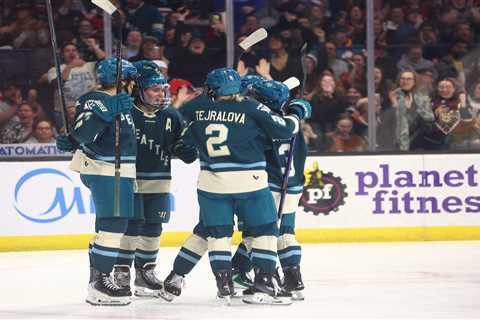 Sirens clipped by Torrent in Takeover Tour battle