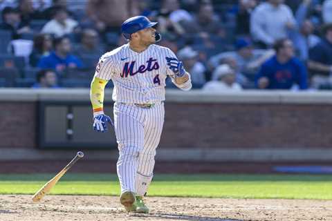Francisco Alvarez comes through on both sides of ball in Mets’ Opening Day win