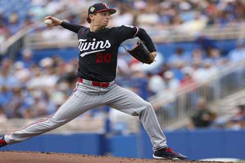 Target these under-the-radar fantasy baseball pitchers after spring training breakouts