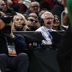 Stephen A. Smith bashes Mike Breen’s Knicks praise: ‘Don’t give free passes’