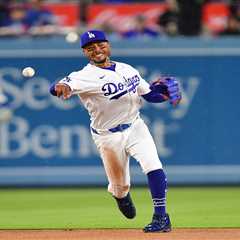 Mookie Betts ‘light years ahead’ in recovery from oblique strain