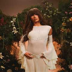 Ella Langley Tops Artist 100 for First Time, Charts 15 Songs on Hot 100 From ‘Dandelion’