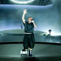 Justin Bieber Shares Loved-Up Pic With Wife Hailey From Coachella Weekend Two