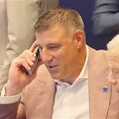 Mike Vrabel Says He's 'Doing Great' In Chat With Patriots' Draft Pick