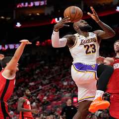 Lakers fall to Kevin Durant-less Rockets in Game 4 for 1st loss in playoff series