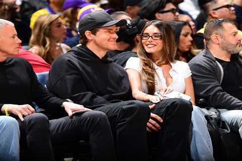 Justin Herbert, Madison Beer have date night at Lakers game