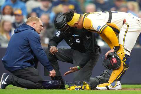 CB Bucknor leaves game after getting hit by foul ball in nightmare week